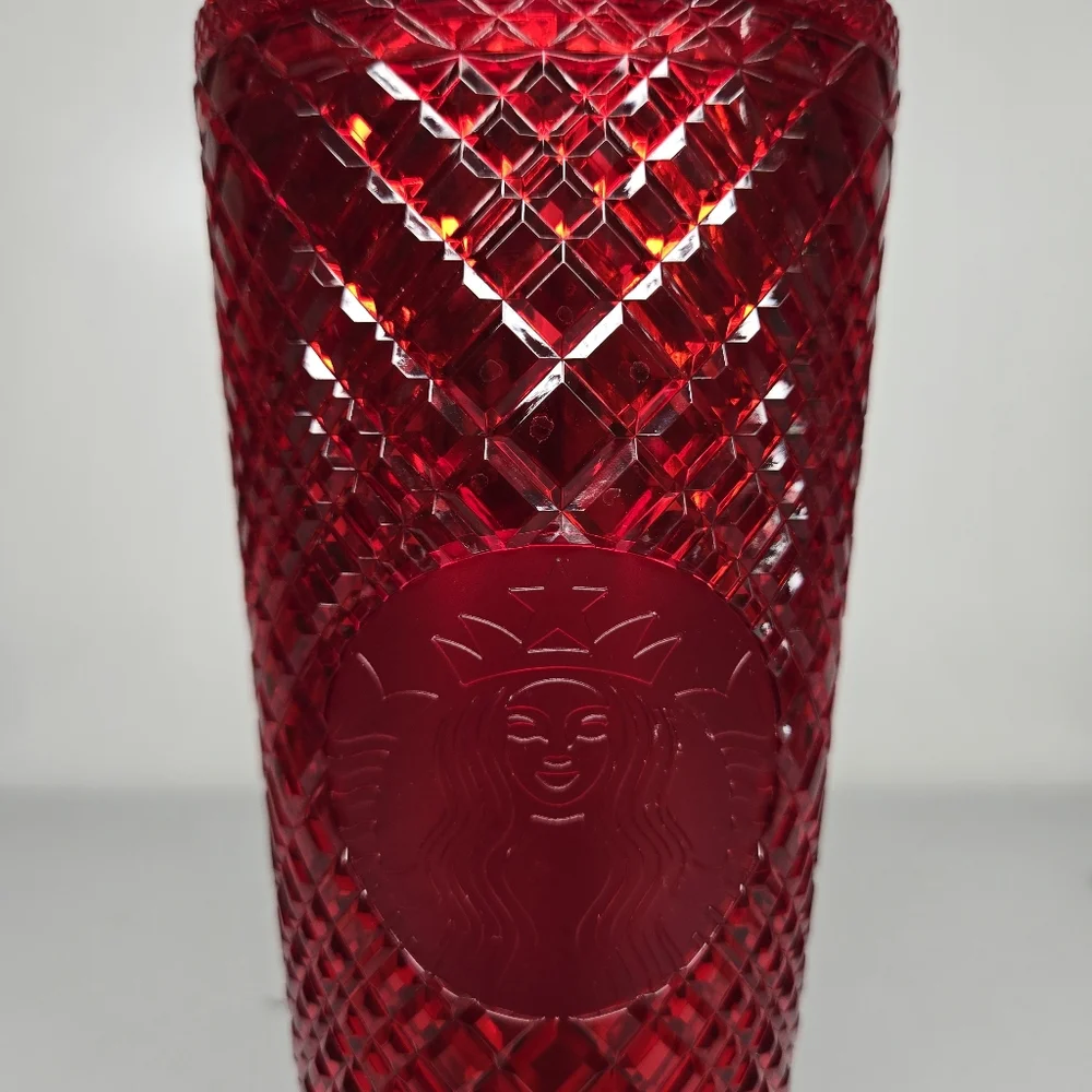 Starbucks Tumbler Red Winter Holiday 2021‎ Venti Jeweled Cold Cup 24oz Cup New
